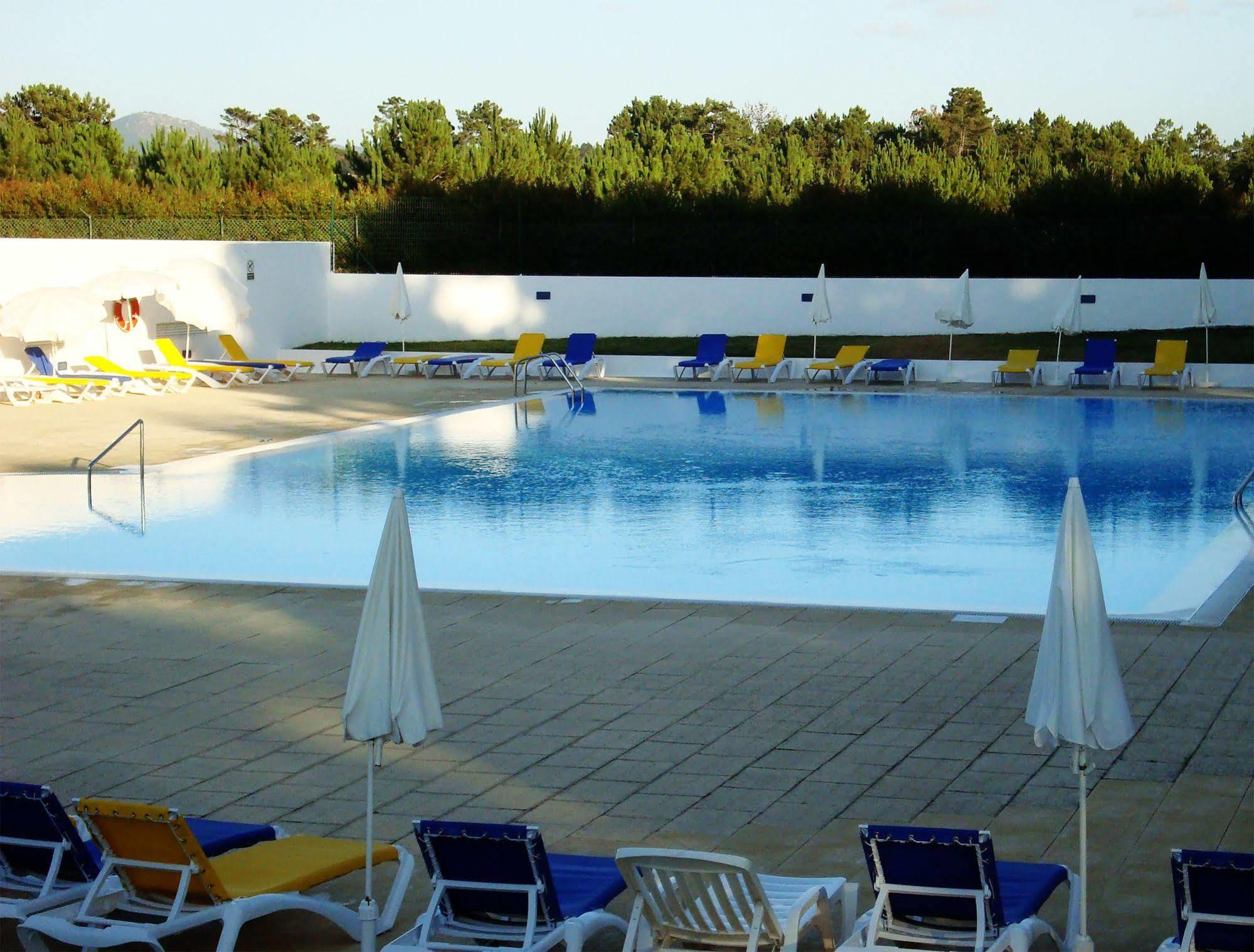 Parque De Campismo Orbitur Sitava Milfontes Hotell Malhadinhas Exteriör bild